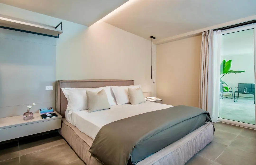 Cali Suites Mergellina-1